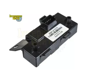 Електронний блок керування John Deere AM141075 Електронний блок керування John Deere AM141075