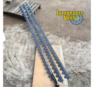 Ніж жатки в сборі з пяткою 7.6 м Ніж жатки в сборі з пяткою 7.6 м